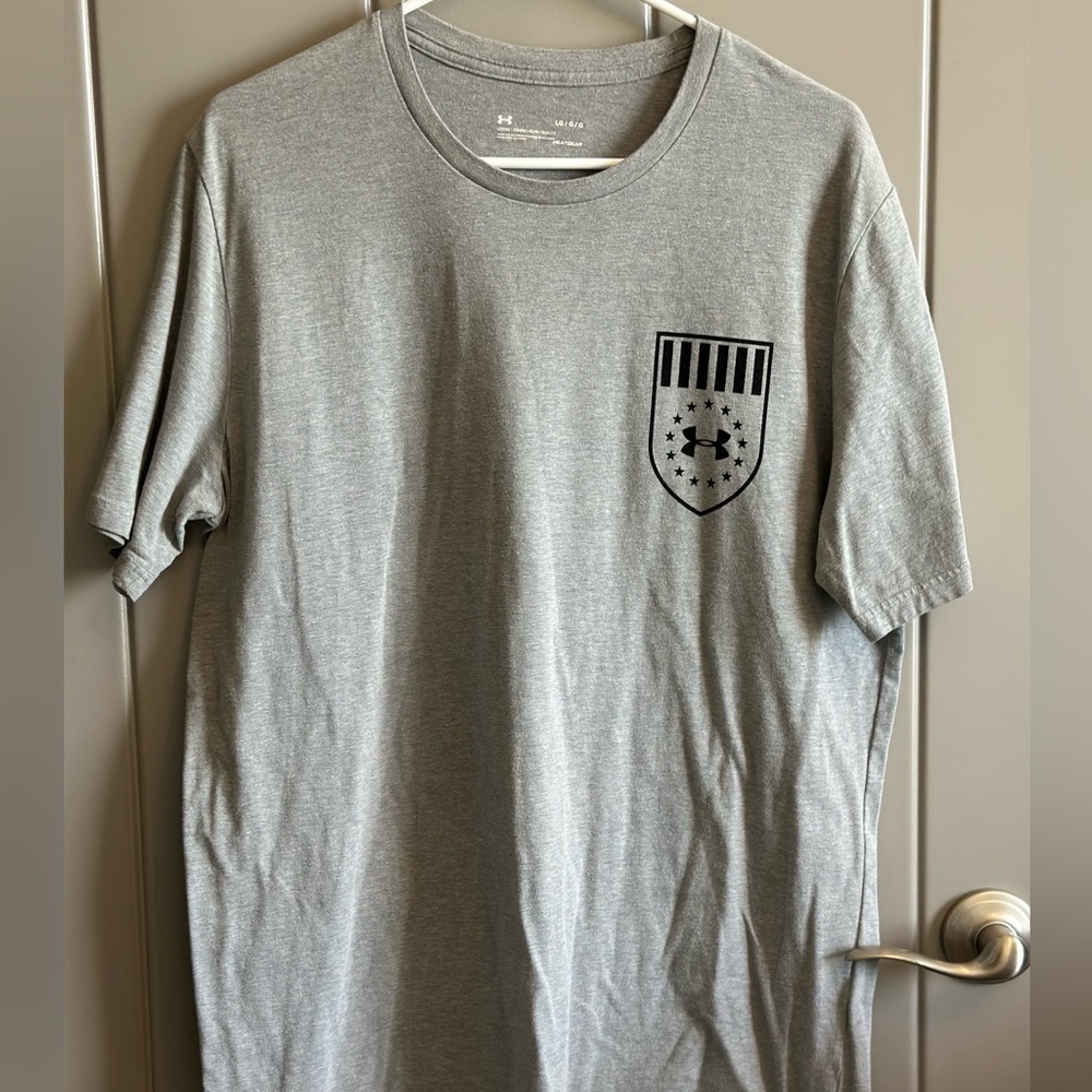 Under Armour Gray Men's T-Shirt